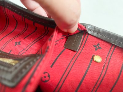 Louis Vuitton Neverfull PM