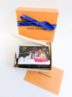Louis Vuitton Victorine The Holiday Limited Edition