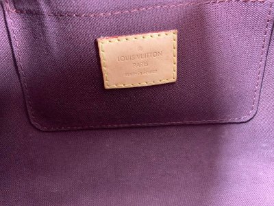 Louis Vuitton Favorite MM Monogram Canvas