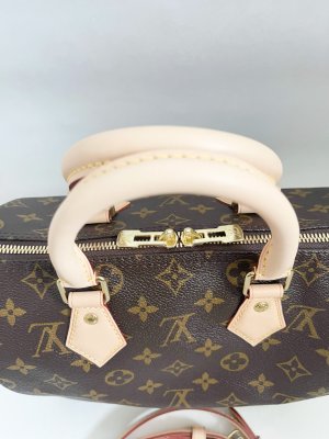 Louis Vuitton Speedy 25 Bandolier Monogram Canvas