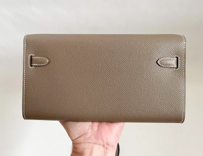 Hermes Kelly Togo in Etoupe Epsom Leather GHW