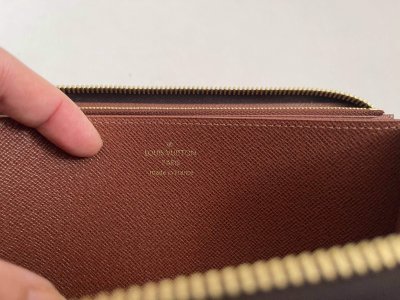 Louis Vuitton Zippy Wallet Monogram Canvas