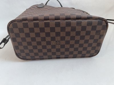 Louis Vuitton Neverfull MM Damier Canvas