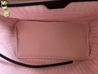Louis Vuitton Neverfull MM Damier Canvas