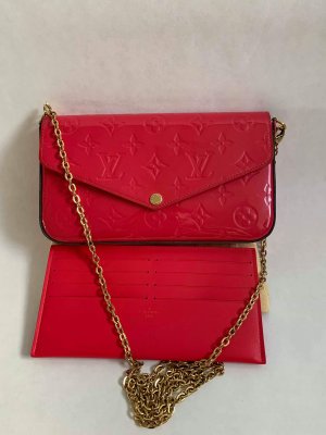 Louis Vuitton Pochette Felicie Vernice Leather