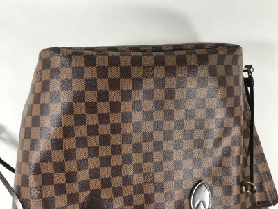 Louis Vuitton Neverfull MM Damier