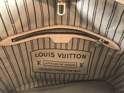 Louis Vuitton Neverfull MM Monogram Canvas