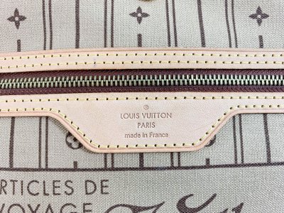 Louis Vuitton Neverfull PM Monogram Canvas