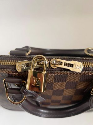 Louis Vuitton Alma PM Damier Canvas with strap