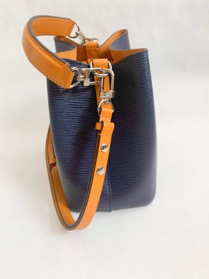 Louis Vuitton Neo Noe bb epi blue