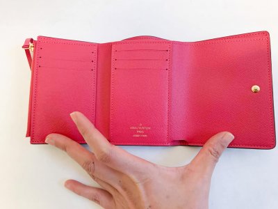 Louis Vuitton Victorine The Holiday Limited Edition