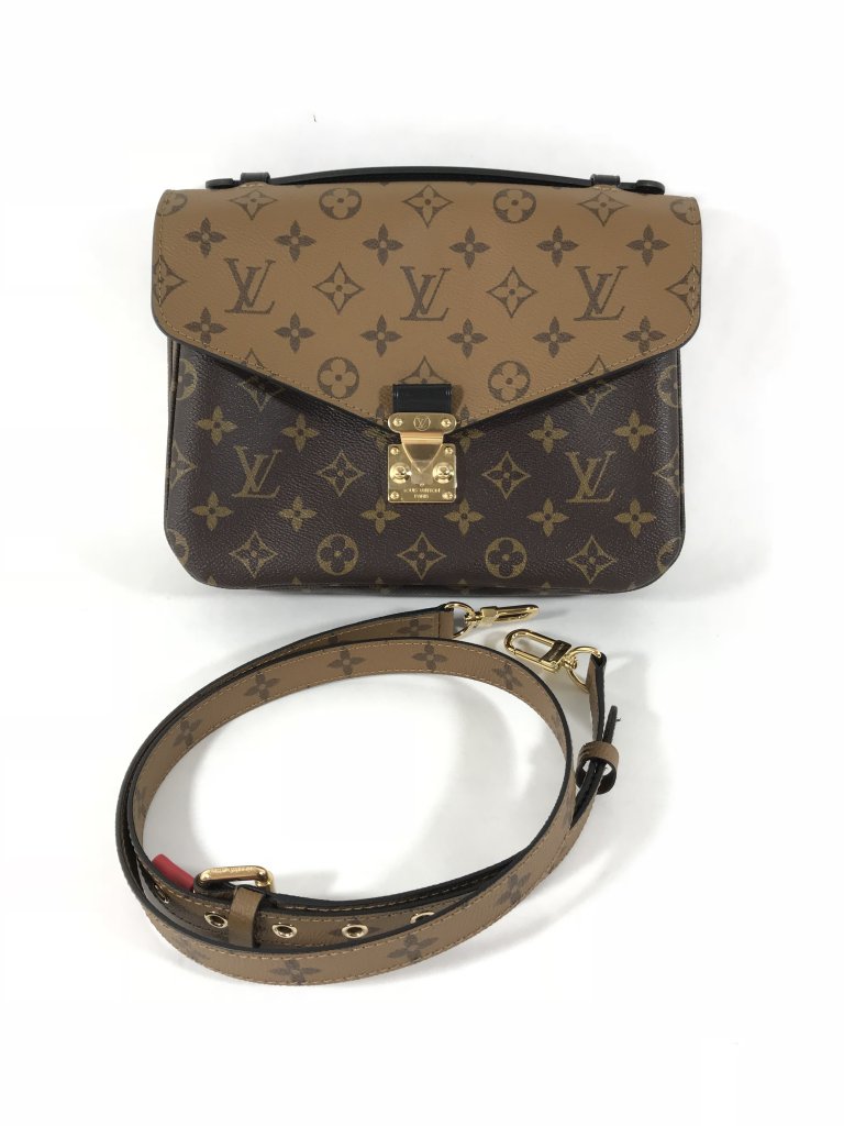 Louis Vuitton 2 Tone Bag - 20 For Sale on 1stDibs  louis vuitton purse two  tone, lv 2 tone bag, louis vuitton 2 color bag